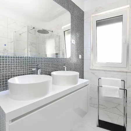 Casa vacanze In With Sauna Zara