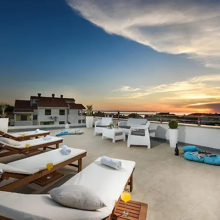 In With Sauna * Zara