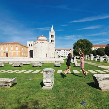 Gorgeous In With Sauna Vikendica Zadar