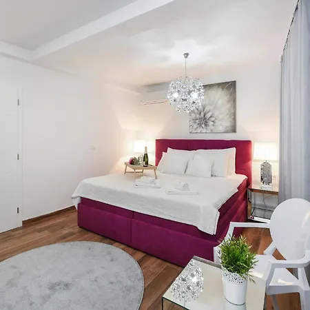 In With Sauna Tatil Evi Zadar