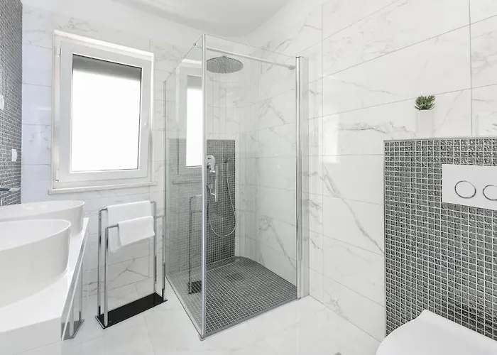 بيت للعطل In With Sauna *