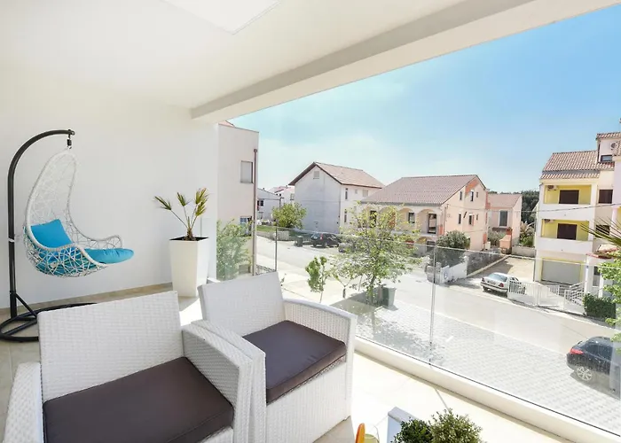 In With Sauna بيت للعطل *